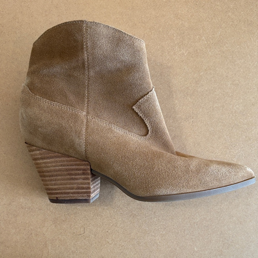 Lucky Brand Ellamy Suede Western Ankle Boots Tan 7.5 Pointed Toe Rodeo Cowgirl - Picture 5 of 14